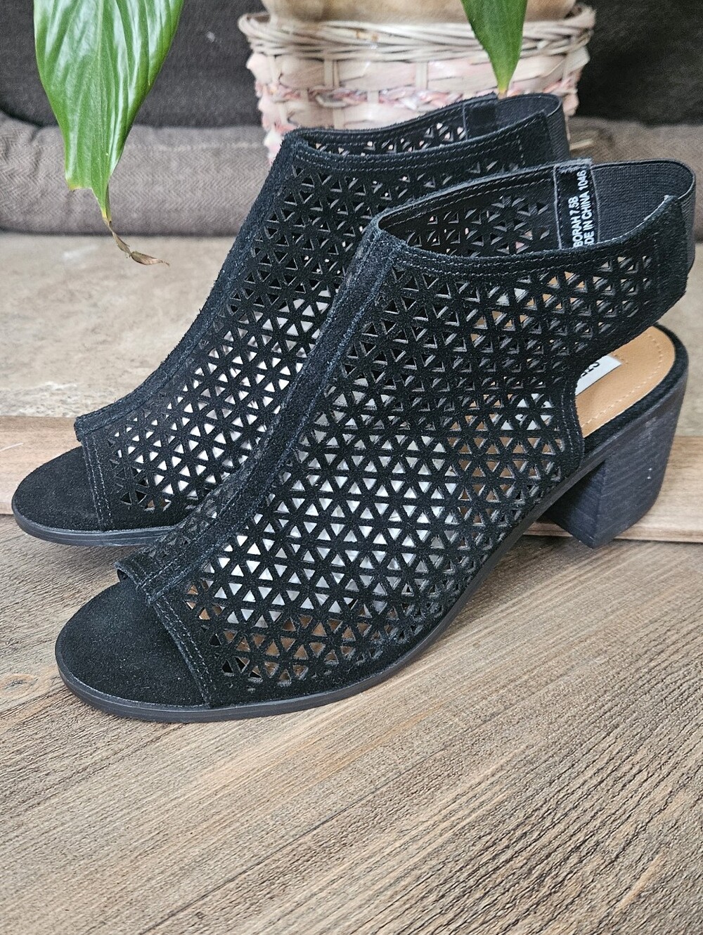 Steve Madden DEBORAH Leather Sandals Women's Black Laser-Cut Peep-Toe Block Heel